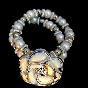 COPY - Grey double crossed charm bracelet